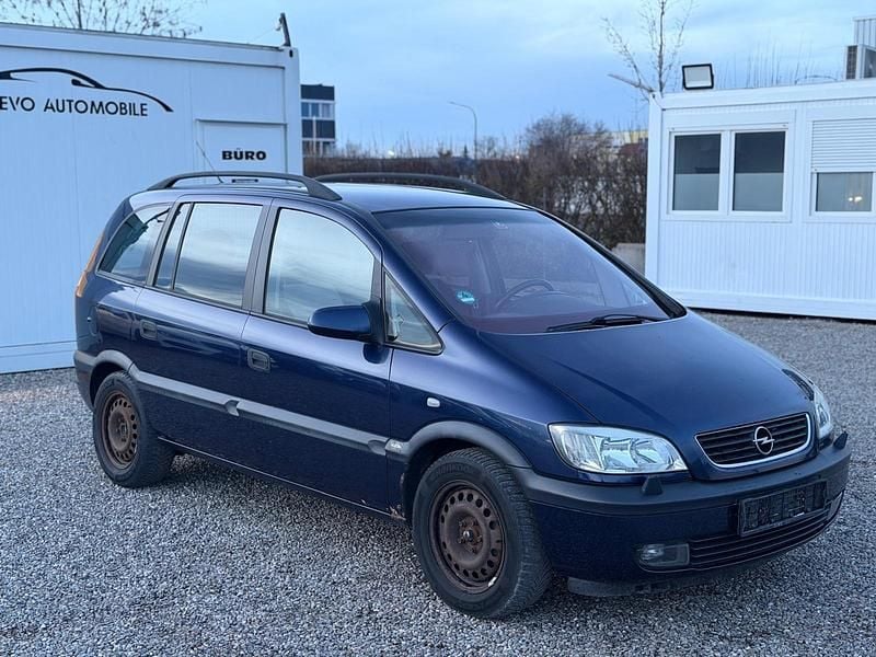 Gebraucht Opel Zafira 101 PS (74 kW) 2001 Blau Van / Kleinbus