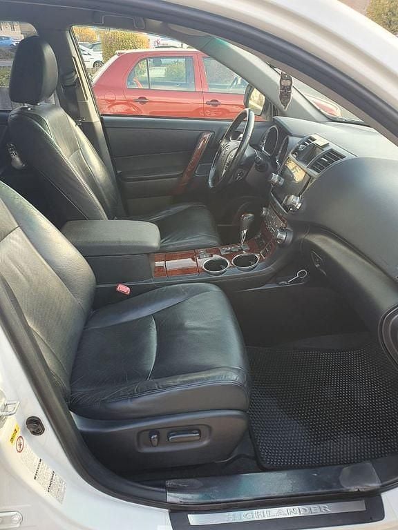 Gebraucht Toyota Highlander 273 PS (200 kW) 2011 Weiß SUV