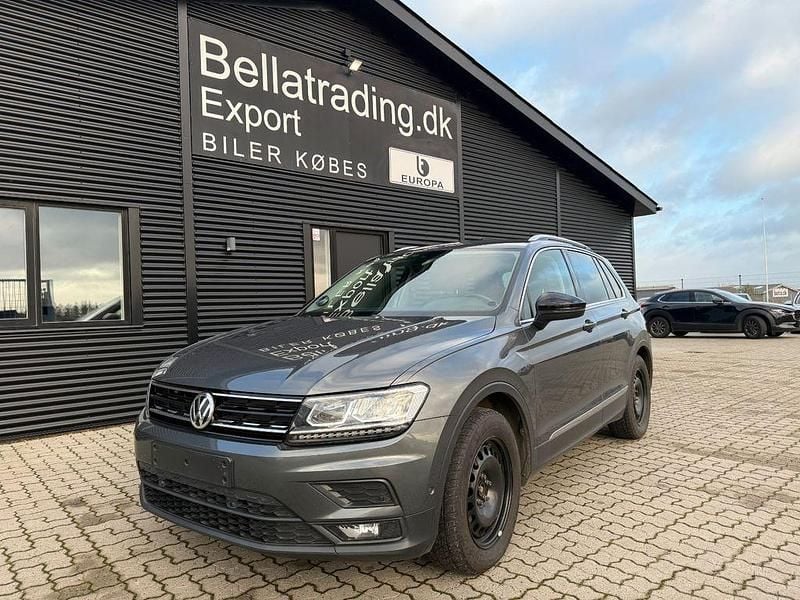 Grau Gebraucht 2019 VW Tiguan IQ Drive SUV | 13.500 € (Guter Preis) - Bild 1/4