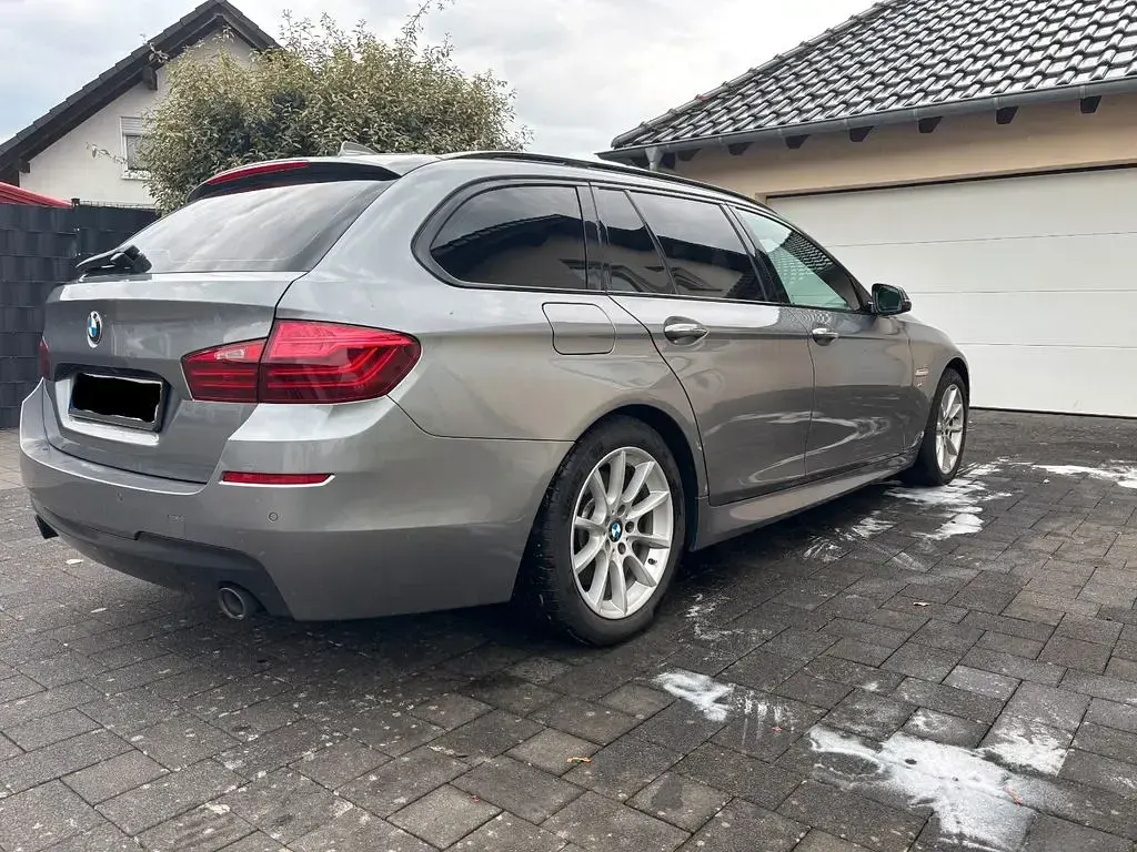 Gebraucht BMW 535 M Sport 313 PS (230 kW) 2013 Grau Kombi