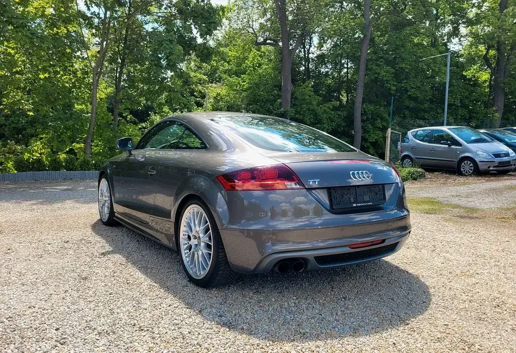Gebraucht Audi Coupé S-Line 160 PS (117 kW) 2012 Grau Coupé
