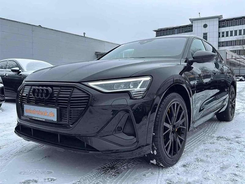 Gebraucht Audi e-tron Sportback Black Edition 230 kW (313 PS) 2022 Mythosschwarz metallic SUV