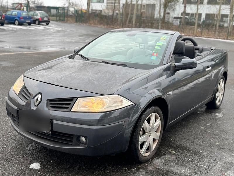 Gebraucht Renault Mégane Cabriolet Dynamique 135 PS (99 kW) 2006 Grau Cabrio