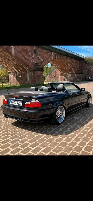 Gebraucht BMW 320 Cabriolet 170 PS (125 kW) 2001 Blau Cabrio