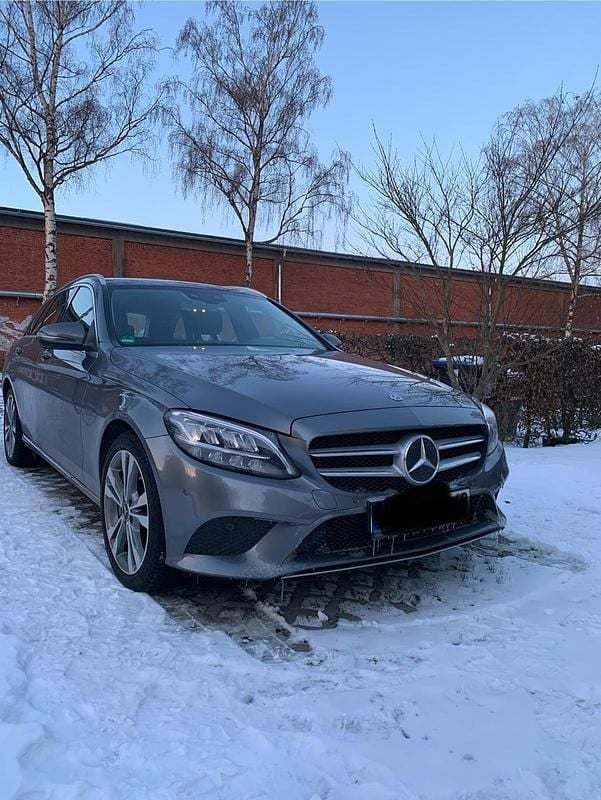 Gebraucht Mercedes C300e 308 PS (226 kW) 2021 Kombi