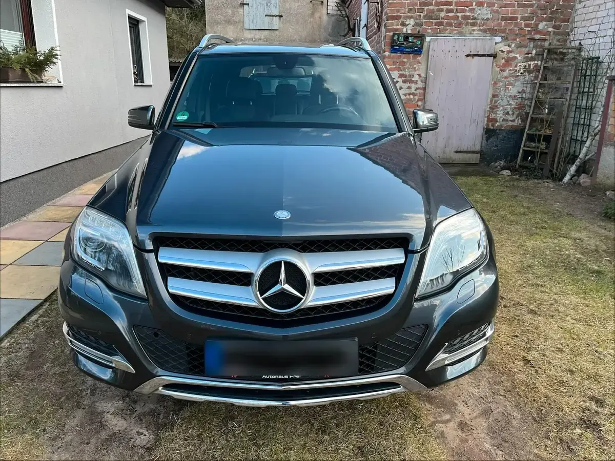 Gebraucht Mercedes GLK200 143 PS (105 kW) 2015 Grau SUV