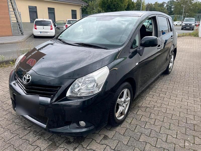 Schwarz Gebraucht 2012 Toyota Verso Van / Kleinbus | 3.950 € (Fairer Preis) - Bild 1/4