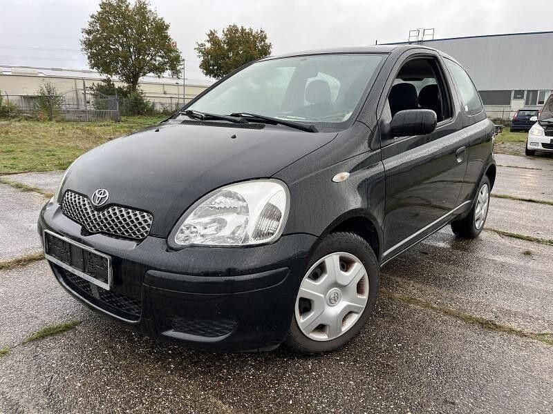 Schwarz Gebraucht 2004 Toyota Yaris Sol Limousine | 1.990 € (Fairer Preis) - Bild 1/4