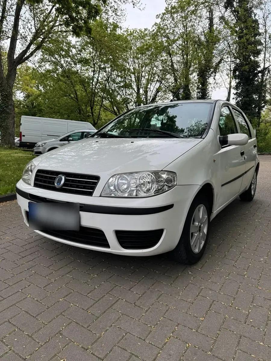 Gebraucht Fiat Punto 101 PS (74 kW) 2003 Weiß Kleinwagen