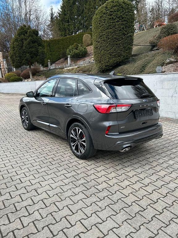 Gebraucht Ford Kuga ST-Line X 190 PS (139 kW) 2022 Grau SUV