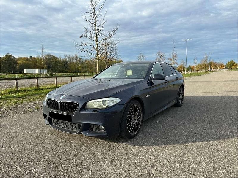 Gebraucht BMW 525 204 PS (150 kW) 2010 Blau Limousine