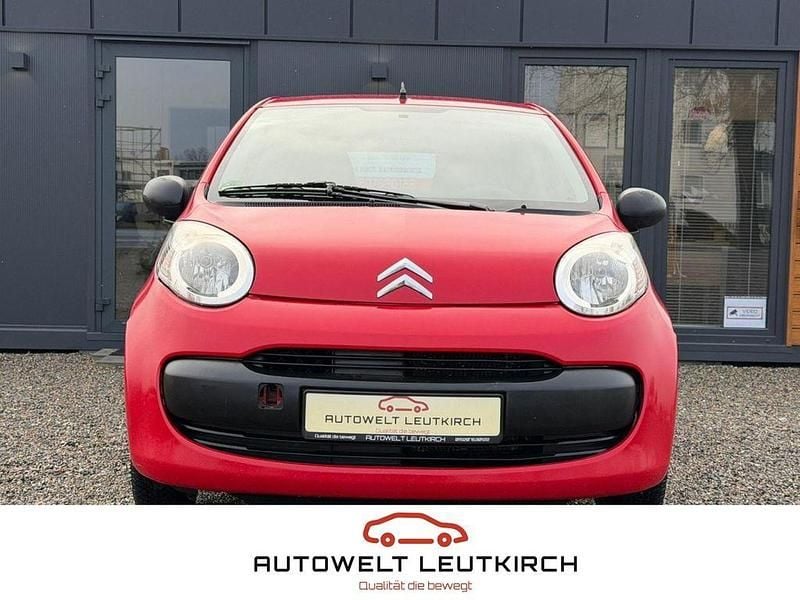 Rot Gebraucht 2010 Citroën C1 Advance Kleinwagen | 1.480 € (Fairer Preis) - Bild 1/4