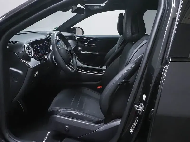 Gebraucht Mercedes GLC300 AMG 204 PS (150 kW) 2026 Grau SUV
