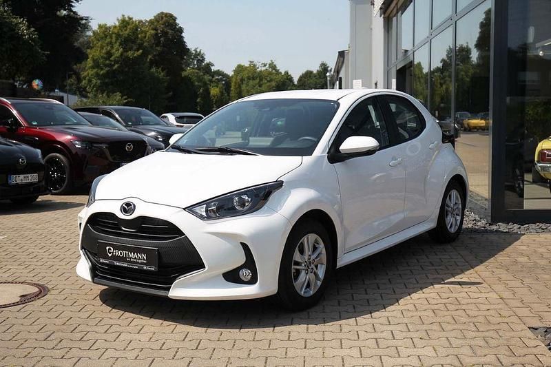 Weiß Gebraucht 2022 Mazda 2 Limousine | 19.800 € (Fairer Preis) - Bild 1/4