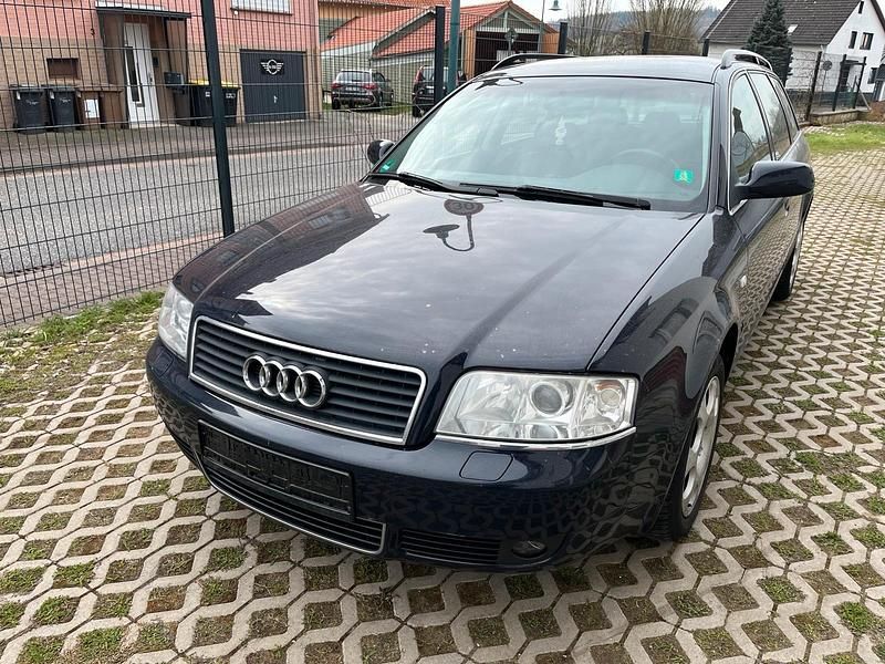 Gebraucht Audi A6 163 PS (119 kW) 2004 Blau Kombi