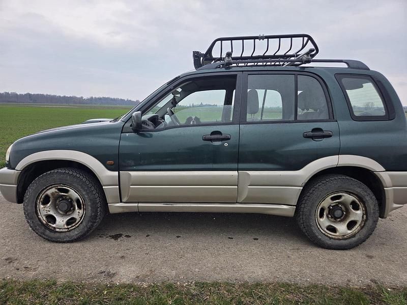 Gebraucht Suzuki Vitara 109 PS (80 kW) 2001 SUV
