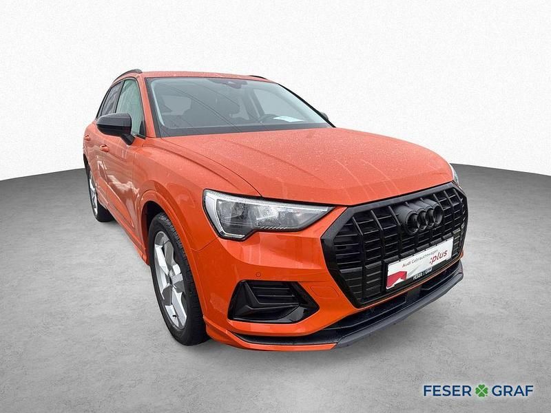 Gebraucht Audi Q3 Ambiente 150 PS (110 kW) 2023 Pulsorange SUV