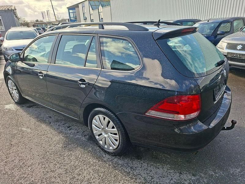 Gebraucht VW Golf VI Trendline 105 PS (77 kW) 2011 Schwarz Kleinwagen