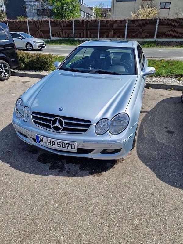 Gebraucht Mercedes CLK200 184 PS (135 kW) 2008 Grau Coupé