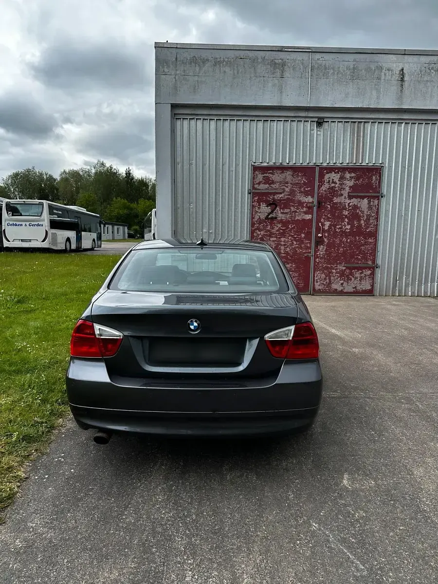 Usata BMW 320 163 CV (119 kW) 2006 Grigio Berlina