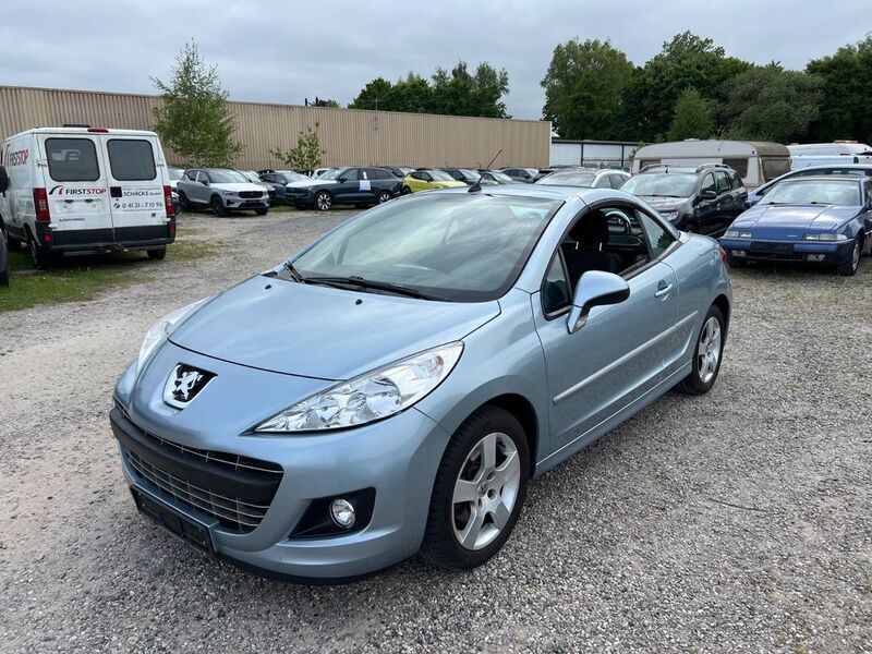 Blau Gebraucht 2011 Peugeot 207 CC Premium Cabrio | 5.900 € (Fairer Preis) - Bild 1/4