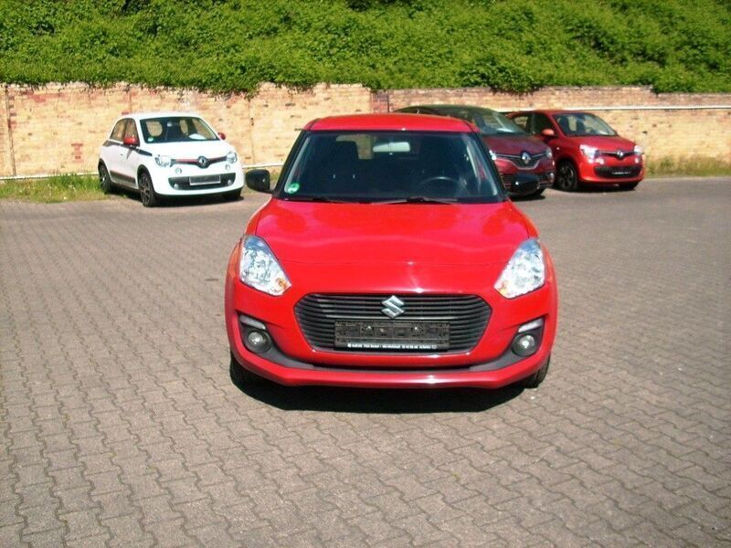 Rot Gebraucht 2020 Suzuki Swift Comfort Limousine | 8.599 € (Fairer Preis) - Bild 1/4