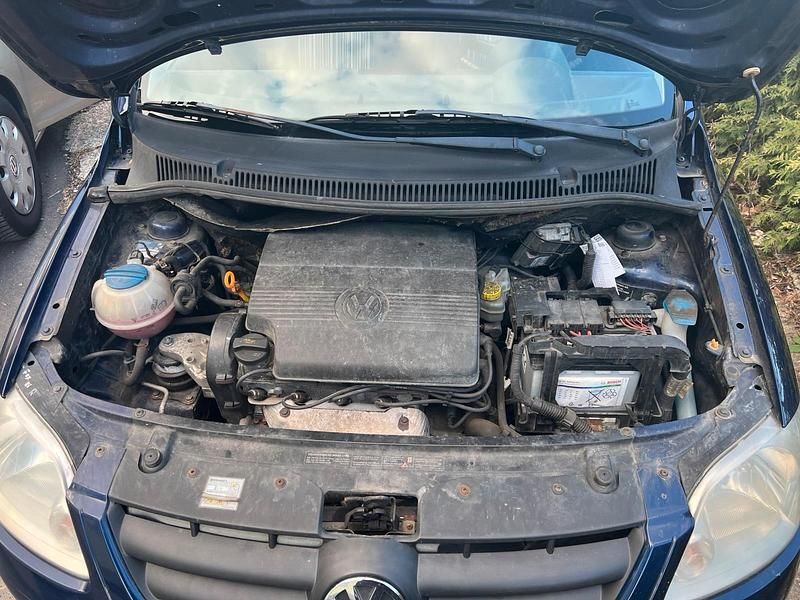 Gebraucht VW Fox 75 PS (55 kW) 2007 Blau Kleinwagen