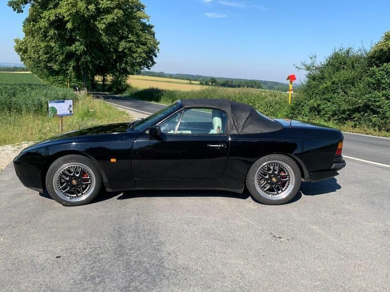 Schwarz Gebraucht 1989 Porsche 944 S2 Cabrio | 28.800 € - Bild 1/4