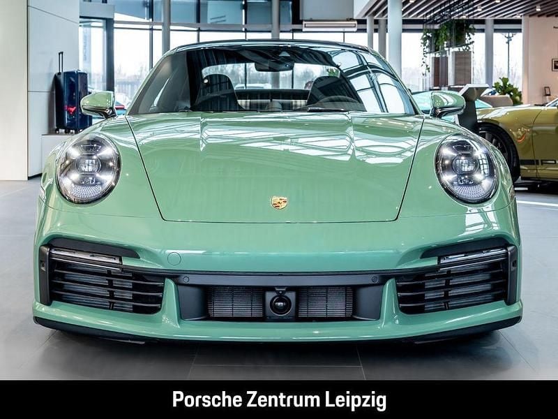 Neu Porsche 911 Turbo 650 PS (478 kW) 2025 Gruen Coupé