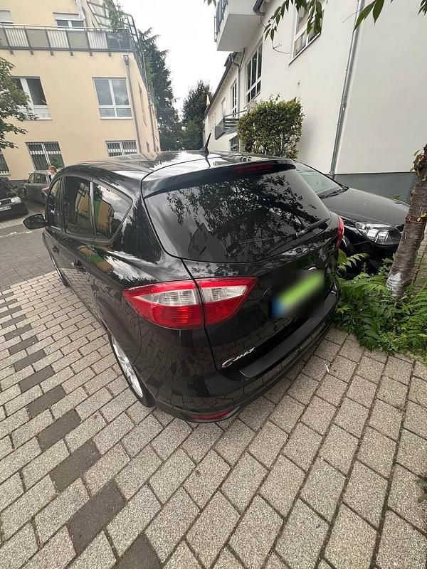 Gebraucht Ford C-MAX 115 PS (84 kW) 2014 Schwarz Van / Kleinbus