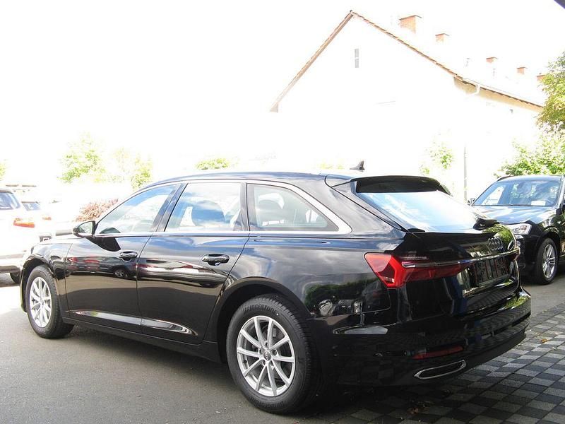 Gebraucht Audi A6 Ambiente 204 PS (150 kW) 2019 Brillantschwarz Kombi
