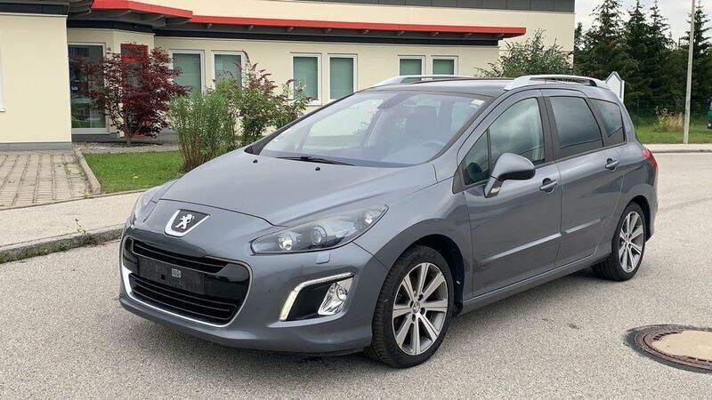 Grau Gebraucht 2011 Peugeot 308 Allure Kombi | 2.990 € (Guter Preis) - Bild 1/4