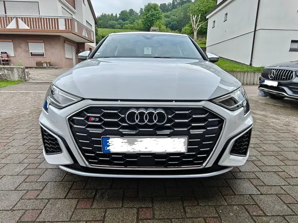 Gebraucht Audi S3 Sport 310 PS (228 kW) 2023 Weiß Limousine