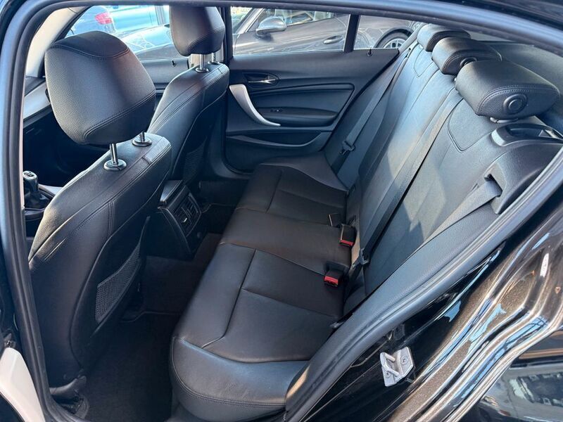 Gebraucht BMW 120 Advantage 190 PS (139 kW) 2017 Schwarz Kleinwagen