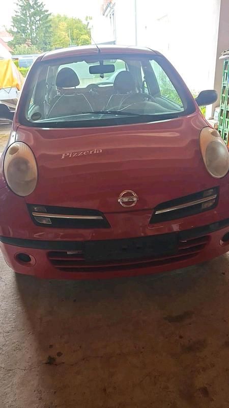 Rot Gebraucht 2005 Nissan Micra Kleinwagen | 399 € (Fairer Preis) - Bild 1/4
