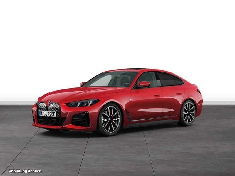 Fire red metallic Gebraucht 2024 BMW i4 Comfort Edition Limousine | 58.244 € (Teuer) - Bild 1/3