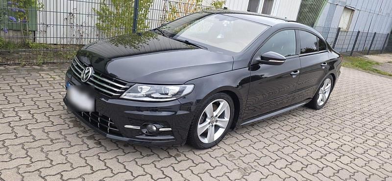 Second-hand VW CC 184 CP (135 kW) 2016 Negru Berlinǎ