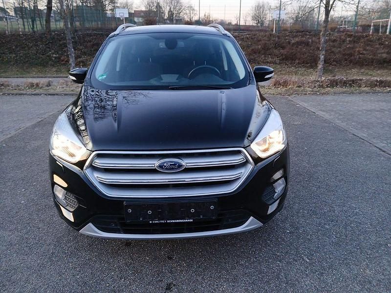 Second-hand Ford Kuga ST-Line X 150 CP (110 kW) 2020 Negru SUV