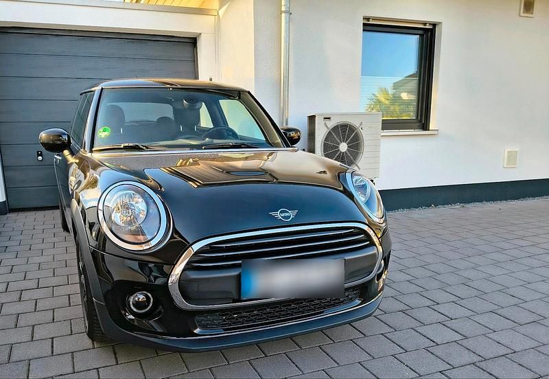 Gebraucht Mini ONE 102 PS (75 kW) 2020 Schwarz Kleinwagen