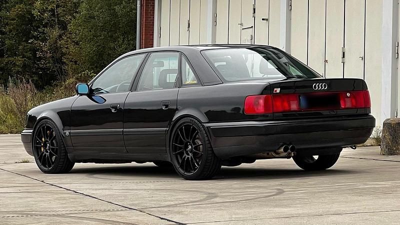 Gebraucht Audi 100 Design 399 PS (293 kW) 1991 Schwarz Limousine