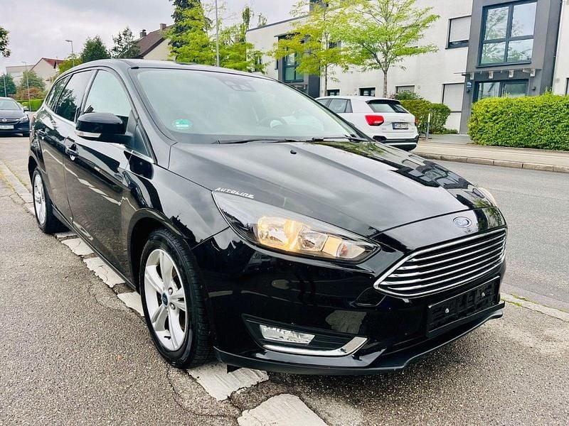 Schwarz Gebraucht 2015 Ford Focus Titanium Kombi | 5.990 € (Superpreis) - Bild 1/4