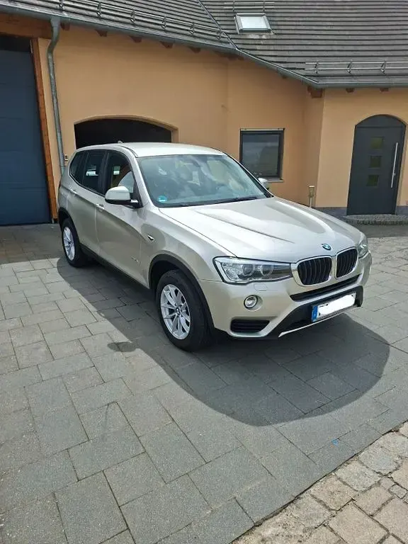 Gebraucht BMW X3 150 PS (110 kW) 2015 Silber SUV