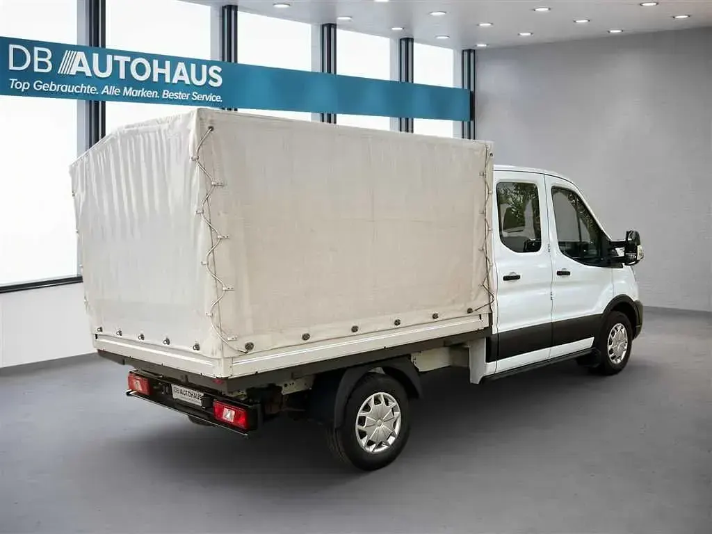 Używany Ford Transit Trend 131 KM (96 kW) 2021 Biały Sedan/Limuzyna