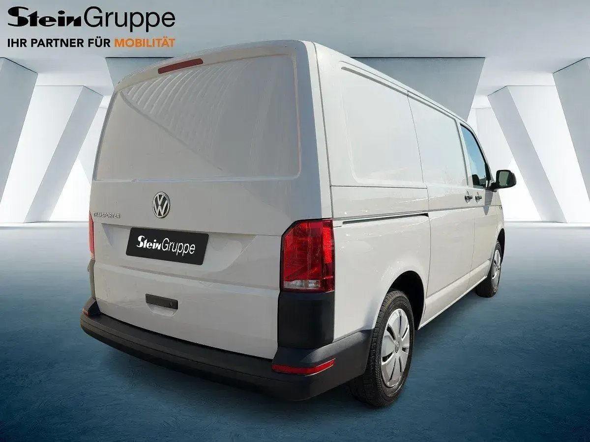 Gebraucht VW T6.1 110 PS (80 kW) 2022 Weiß Van