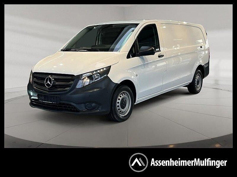 Arktikweiss Gebraucht 2023 Mercedes Vito Van / Kleinbus | 26.704 € - Bild 1/4