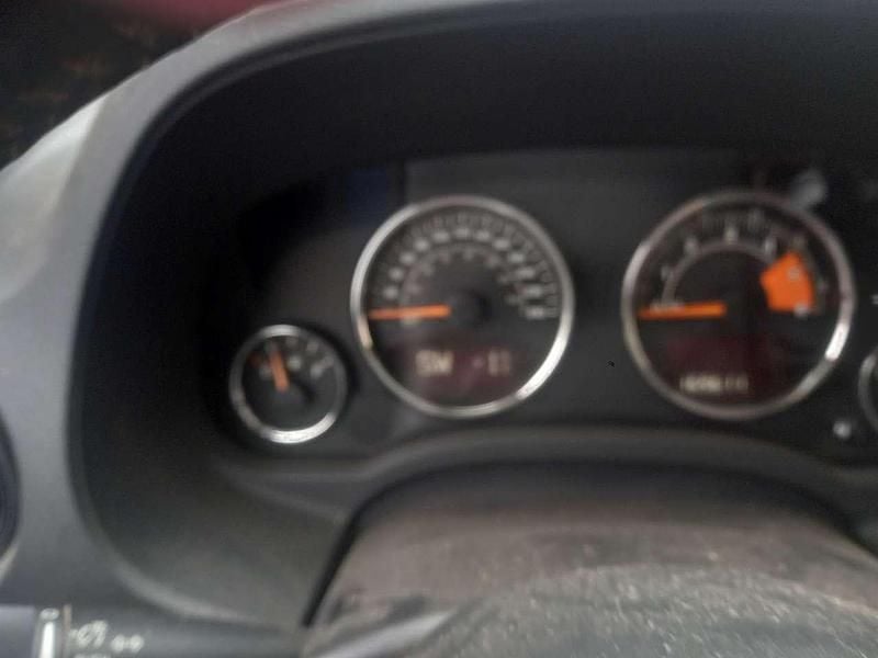 Gebraucht Jeep Compass Limited 163 PS (119 kW) 2014 Grau SUV