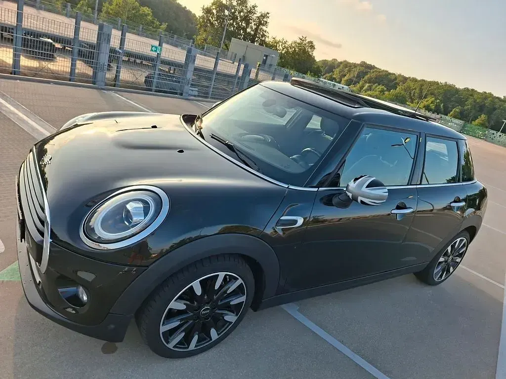 Gebraucht Mini Cooper 136 PS (100 kW) 2018 Schwarz Kleinwagen
