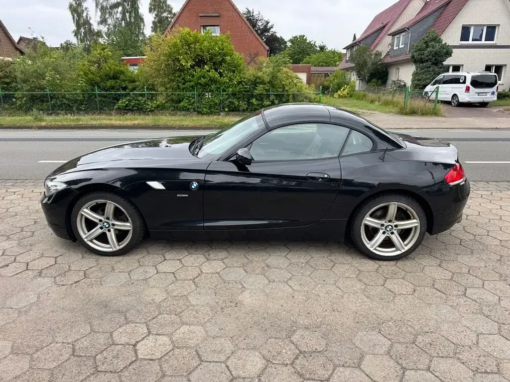 Gebraucht BMW Z4 Sport Line 184 PS (135 kW) 2013 Schwarz Cabrio