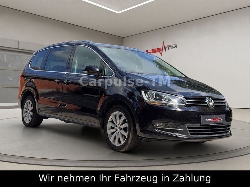 Schwarz Gebraucht 2016 VW Sharan Highline Van / Kleinbus | 18.900 € (Superpreis) - Bild 1/4