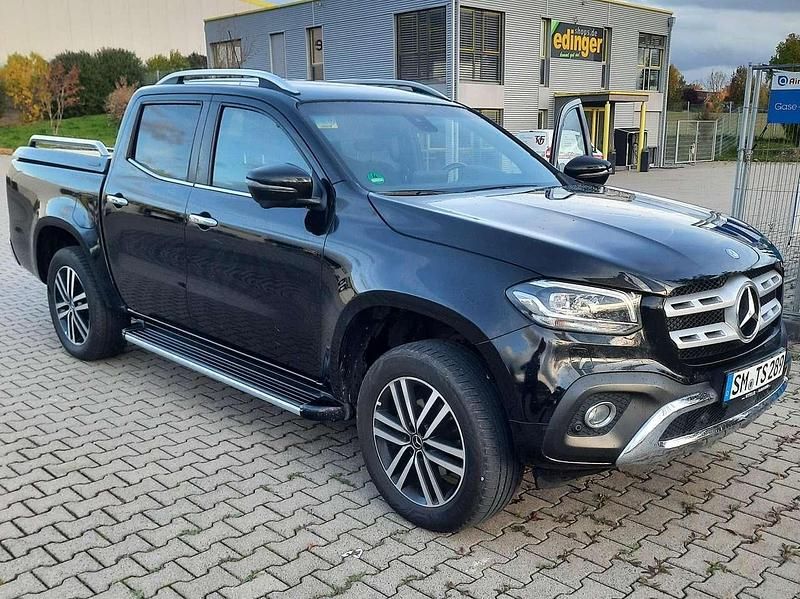 Schwarz Gebraucht 2020 Mercedes X350 Edition Abholung | 37.500 € (Superpreis) - Bild 1/4